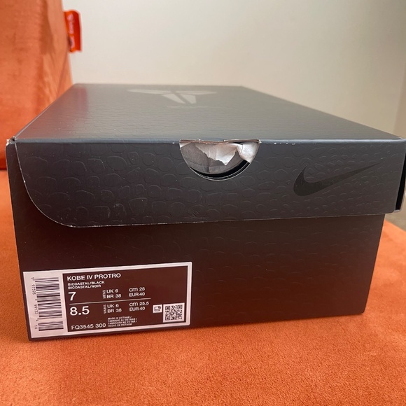 Nike Zoom Kobe 4 Protro 'Girl Dad' - Picture 5 of 5